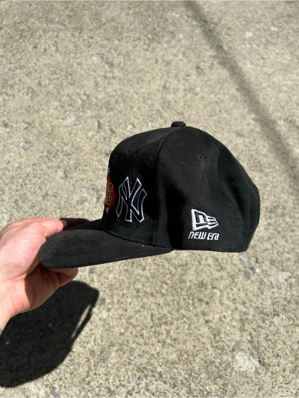 Vintage 1998 New York Yankees Black 'World Series Champions' Baseball Cap
